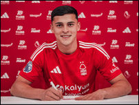 ����� ����