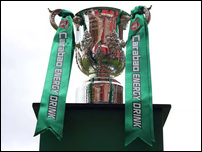 ����� ����