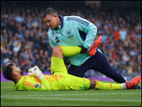 ����� ����