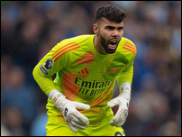 ����� ����