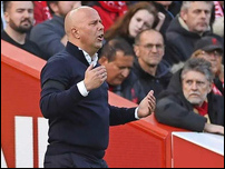 ���� ����