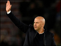 ���� ����