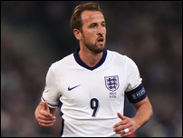 ����� ����