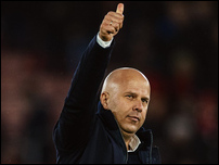 ���� ����