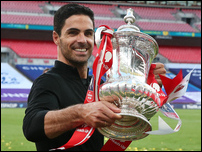 ������ ������