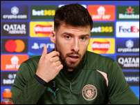 ����� ����