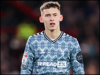 ���� ����