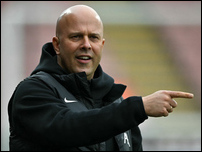 ���� ����