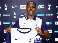 ����� ����