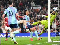 ����� ����