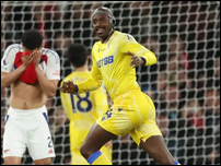 ���-������ ������