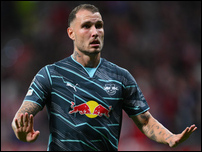 ����� ����