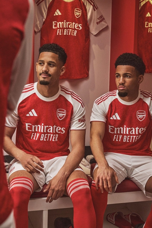 Новая домашняя форма Арсенала на сезон 2025/26 Новая домашняя форма Арсенала на сезон 2025/26