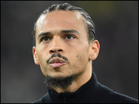 ����� ����