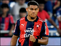 ����� ����