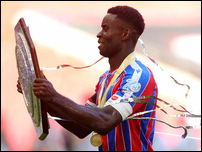 ���� ����