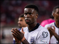 ���� ����