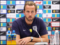 ����� ����