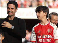 ������ ������