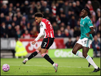 ����� ����