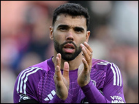 ����� ����