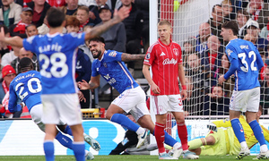 ����������