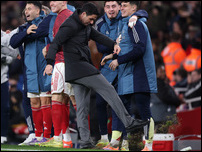 ������ ������