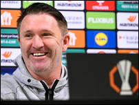 ����� ���