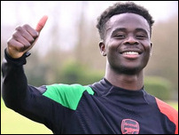 Сака заключил с "Арсеналом" новый контракт до 2031 года