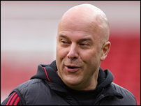 ���� ����