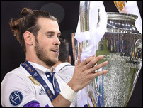 ����� ����