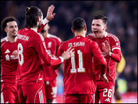 "���������" ���� ������ � "������" � ����� � 1/4 ������ ����� ������