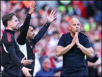 ���� ����