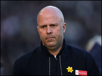 ���� ����