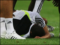 ���� ����