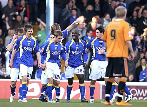 ������ ����� ������������