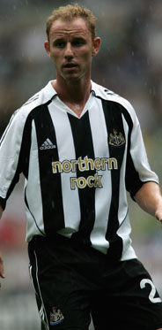 ����� ����