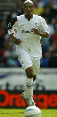 ���-����� ����