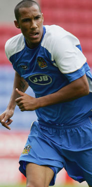 ���� ����