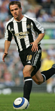 ����� ����