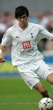 ����� ����