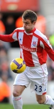 ����� ����